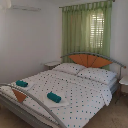 V Apartment Porec